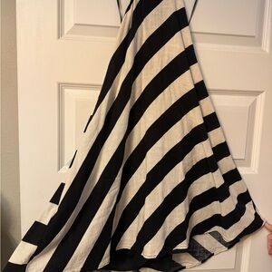 Gianni Bini Black and Cream A-Line Linen Dress with Shorts in Lining